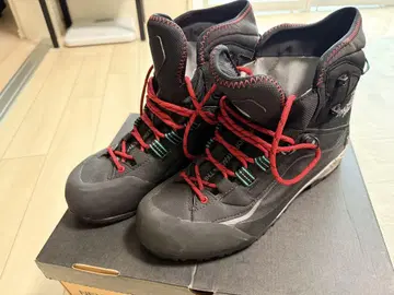 THE NORTH FACE NF02212 등산화