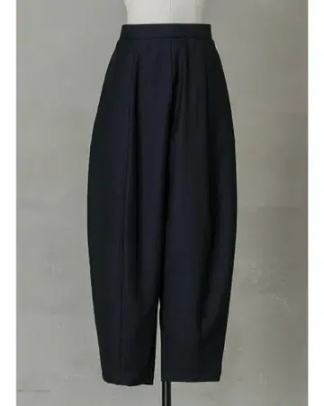 새상품급 lig. cocoon pants 코쿤 팬츠 블랙