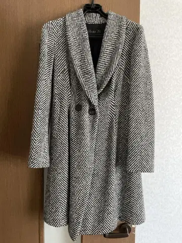 BASILE28 헤링본 롱 코트 L 40 바레28