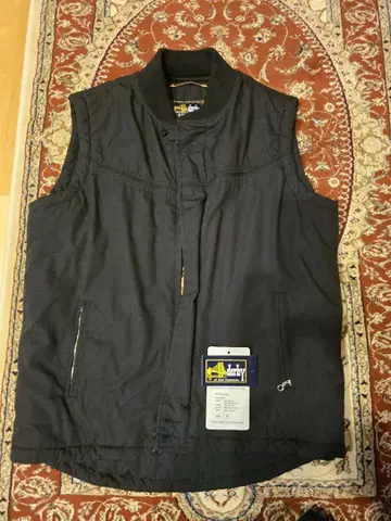 Derby of San Francisco Vest Black x Gold
