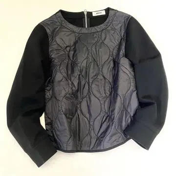 새상품급 [ ZUCCA 주카 ] 퀼팅 맨투맨 풀오버 블랙 M