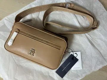 타미힐피거 숄더백 베이지