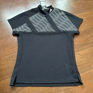미사용 새상품 아디다스 블랙 모크넥 XL