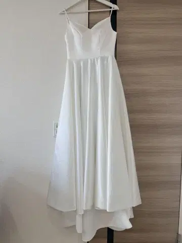 화이트 A라인 웨딩 드레스