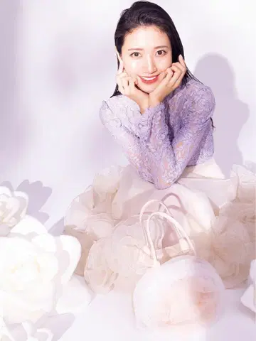 CELFORD YUMIKATSURA 로즈 레이스 상의