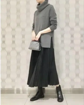 Theory Luxe 아코디언 롱 플리츠 스커트 38