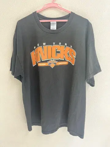 New York Knicks 티셔츠 블랙