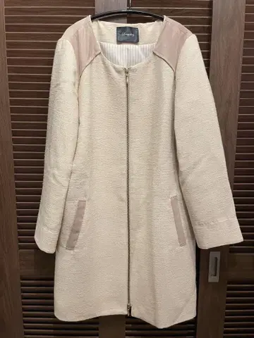 Loungedress 얇은 소재 코트 GALLARDAGALANTE
