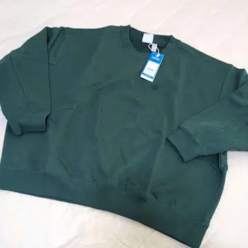 아디다스 오리지널 새상품 S 맨투맨