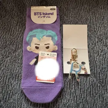 BTS 인더섬 백참 양말 RM
