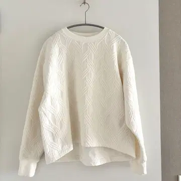 가격 인하 가능 UNITED ARROWS 케이블 자카드 맨투맨 풀오버