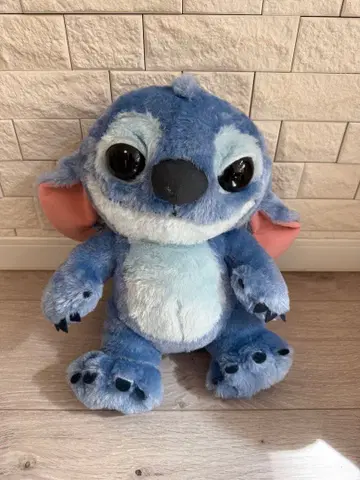 스티치 봉제 인형