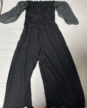 poque 오프숄더 도트 무늬 올인원