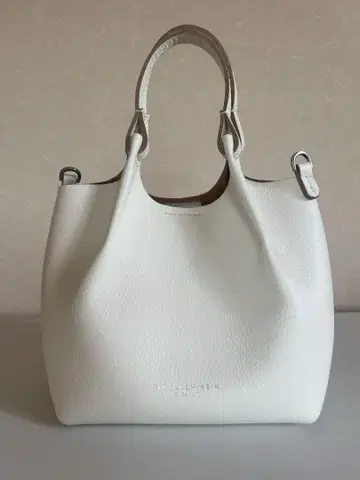 [ 미사용 새상품 ] GIANNI CHIARINI 듀아 XS 화이트