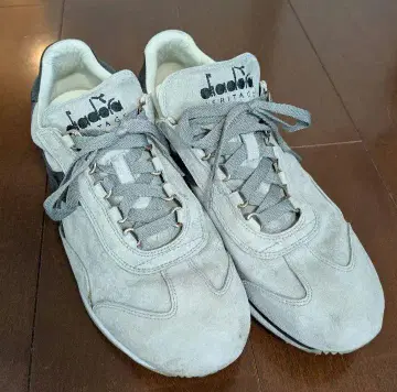 diadora 디아도라 스니커즈