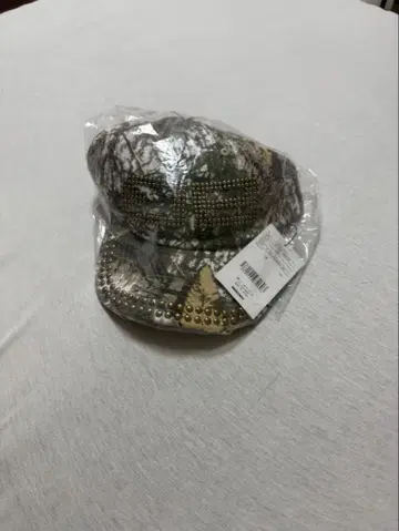 beeden bd studs damage cap 캡 리얼 트리