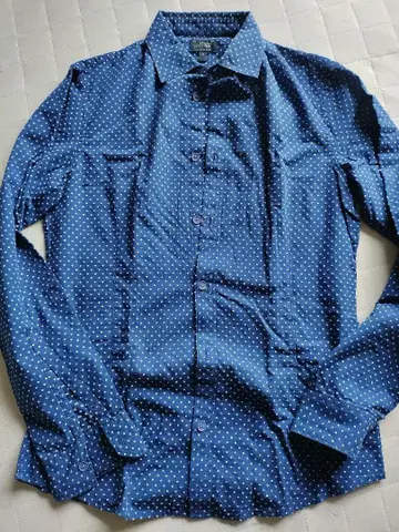 AJ Armani Jeans 네이비 도트 무늬 셔츠 M