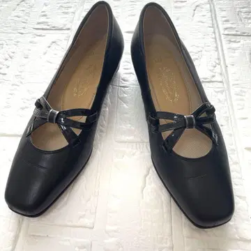 [새상품급] 긴자 요시노야 펌프스 힐 출퇴근 취업활동 블랙 22.5cm