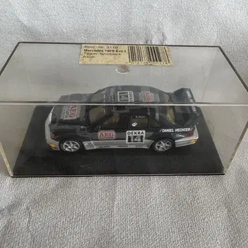 메르세데스 190E 에보2 R. 아슈 미니카