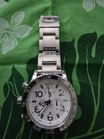 NIXON 42-20 손목시계