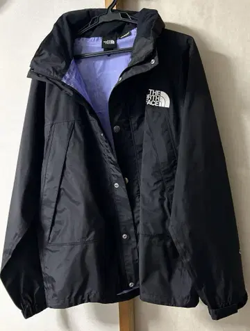 The North Face 블랙 마운틴 파카 NP11935