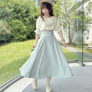 하이웨스트 스캘럽 플레어 스커트 민트 그레이