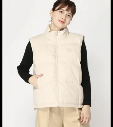 GAP 다운 베스트 베이지 S 사이즈
