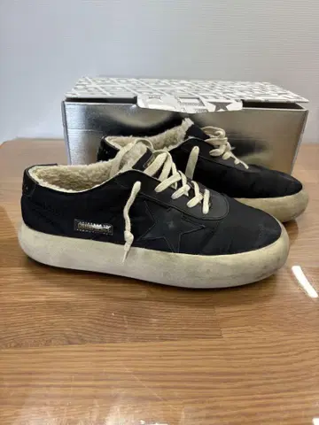 GOLDENGOOSE 스페이스-스타 사이즈 42