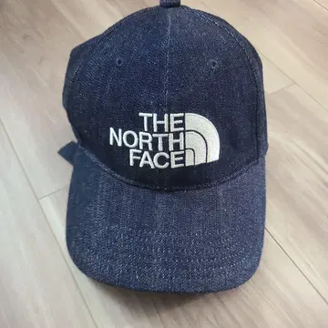 새상품급 THE NORTH FACE 데님 캡