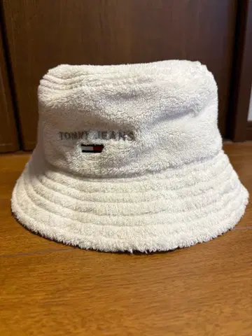 타미 진스 화이트 버킷 햇 타미 타미힐피거
