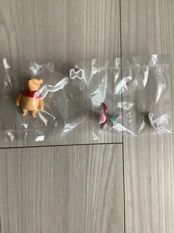Winnie the Pooh 2 나란히 푸우 피글렛