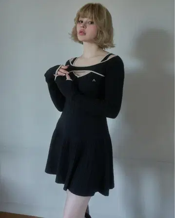 andmary Nana 케이블 플레어 미니 드레스