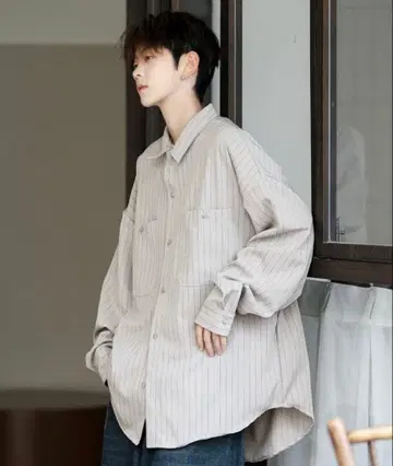 neos 25AW 루즈 실루엣 핀스트라이프 롱 슬리브 셔츠