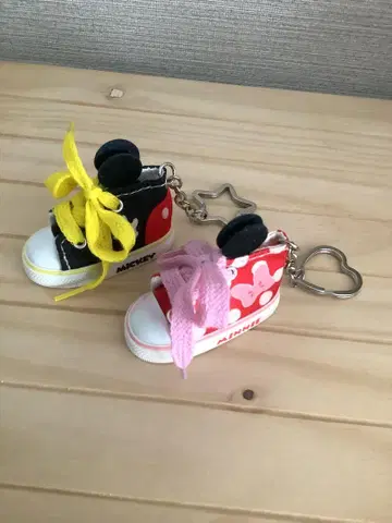 디즈니 미키 미니 신발 키링 2개