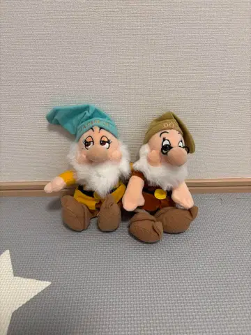 디즈니 스토어 백설공주 7인의 난쟁이 비즈 백 봉제 인형