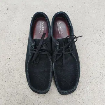 클락스 왈라비 블랙 고어텍스 27cm