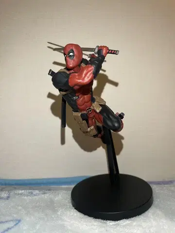데드풀 피규어