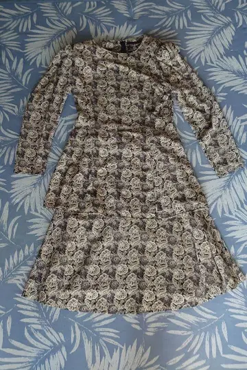 긴팔 A라인 투피스