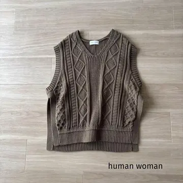 23AW human woman 케이블 짜임 니트 베스트