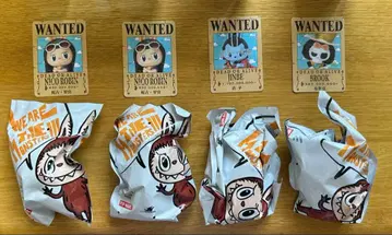 THE MONSTERS x ONE PIECE 4개
