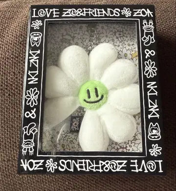 ZO&FRIENDS ZOA A&NE 데이지 봉제 인형 키링