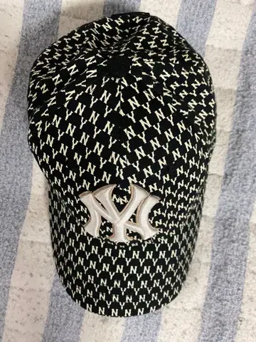MLB 야구 모자 NY 양키스 모노그램 한국