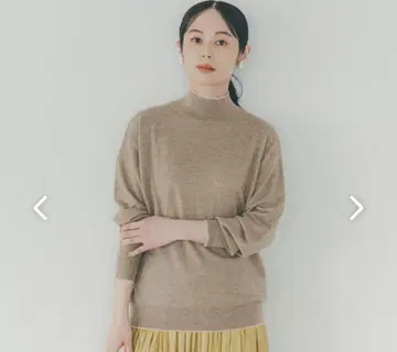 북유럽 생활 잡화점 포인트 컬러 라인 하이넥 니트 사브레