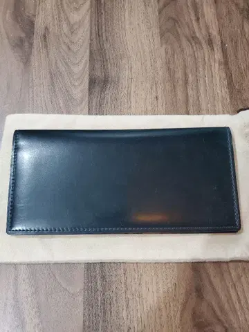 GANZO(간조) SHELL CORDOVAN 2 바닥 없는 장지갑