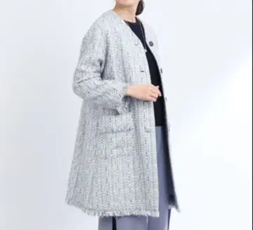 리플렉트 노카라 트위드 코트