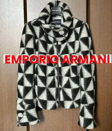 EMPORIO ARMANI 자켓 엠포리오 아르마니 옷걸이 포함