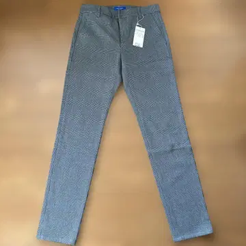 BLUE LABEL 그레이 계열 체크 슬랙스