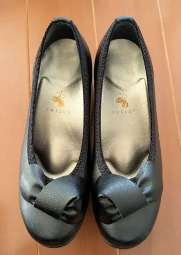 루체 블랙 펌프스 웨지솔 24cm