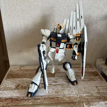 RX-93 [뉴 건담] MG(마스터 그레이드)