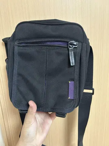 폴 스미스 블랙 숄더백